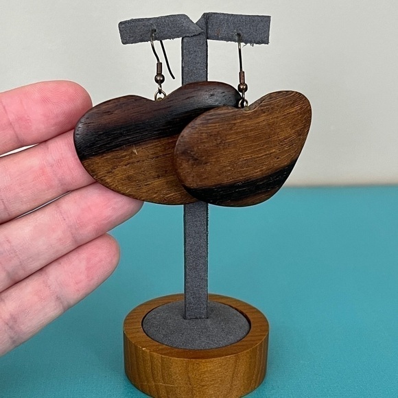 Boho Mahogany Wood Handmade Heart Earrings - Picture 4 of 6